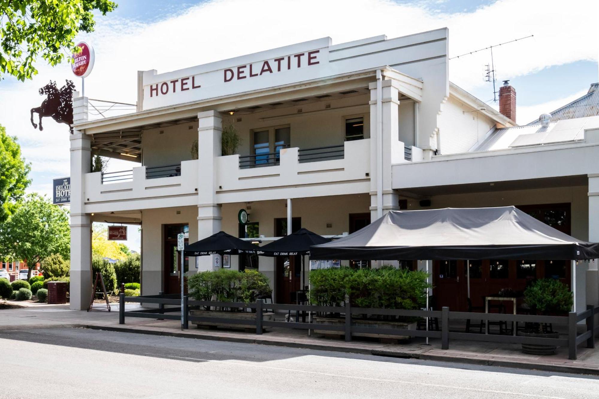 Delatite Hotel Mansfield Exterior foto