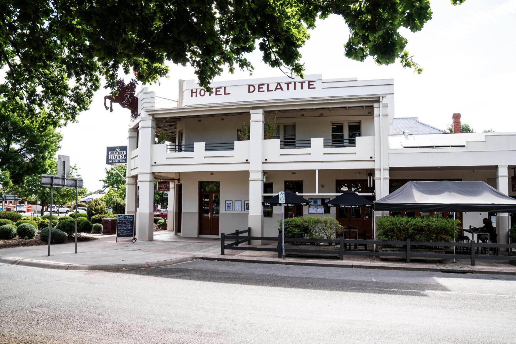 Delatite Hotel Mansfield Exterior foto